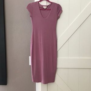 NWOT Body Con Slimming Dress T-shirt Soft
